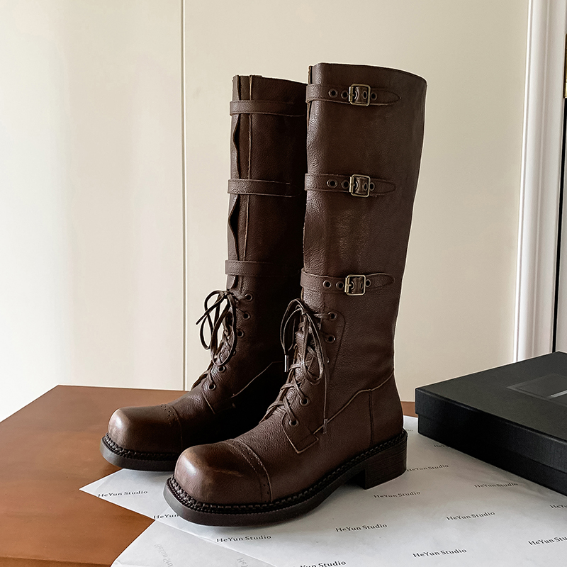 Arden Furtado Women's Genuine  - Leather Classic Strap のレビューと価格