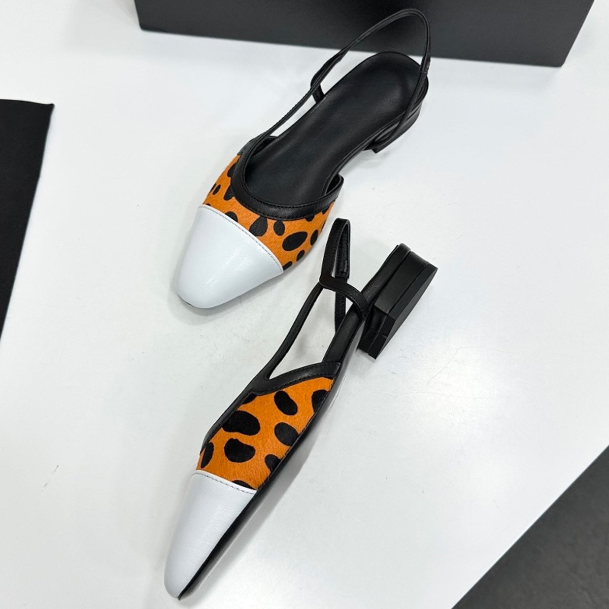 2026 Women's Soft Calf Hair Le - Leather Classic Strap のレビューと価格