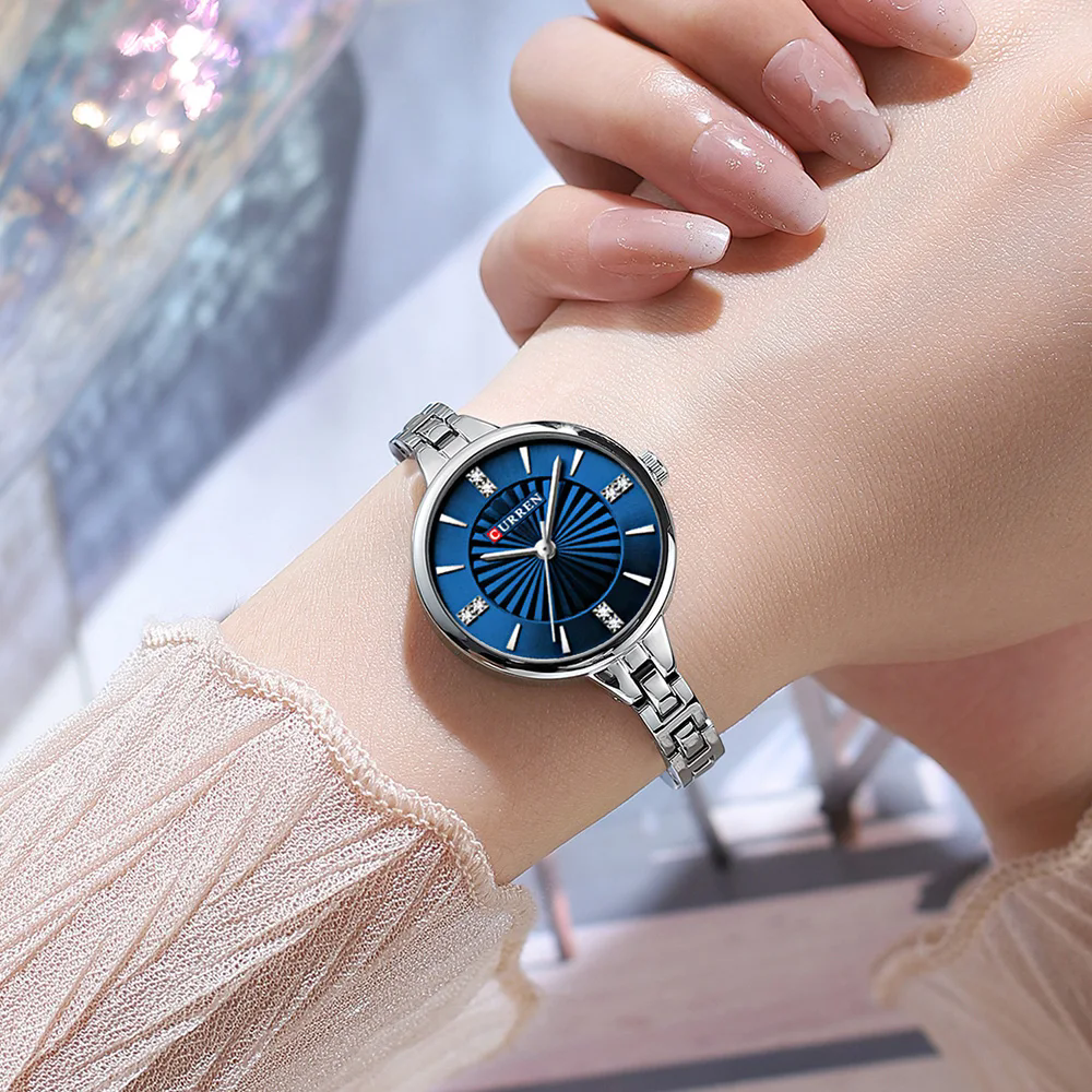 CURREN 9097 Women's Casual Qua - Smartwatch Guess のレビューと価格