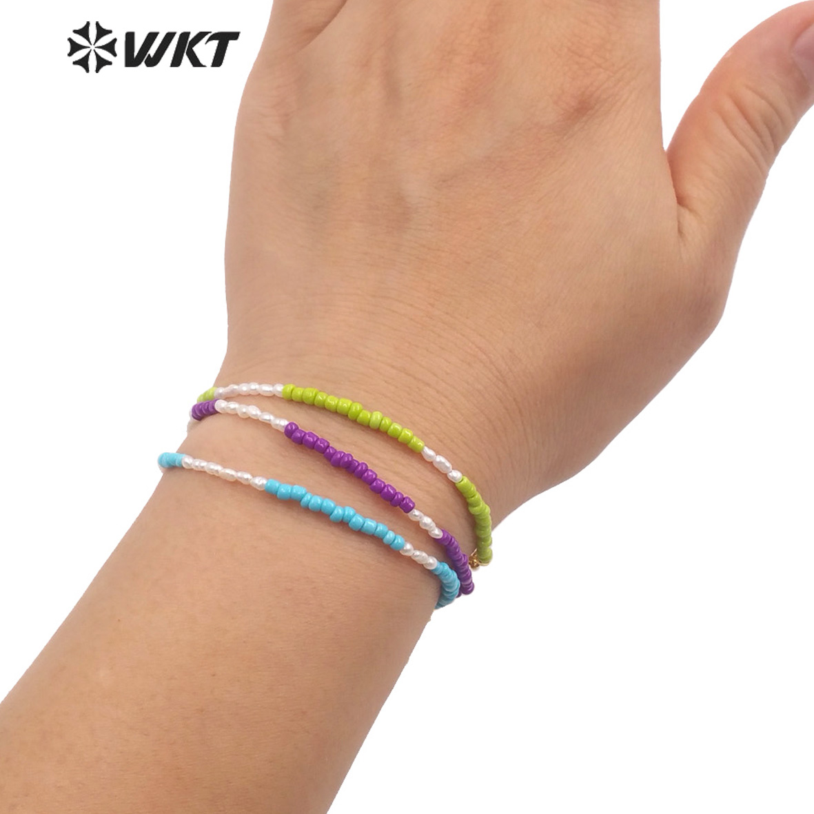 WT-MPB079 Women Elegant Tiny 2 - Ceramic Link Bracelet のレビューと価格