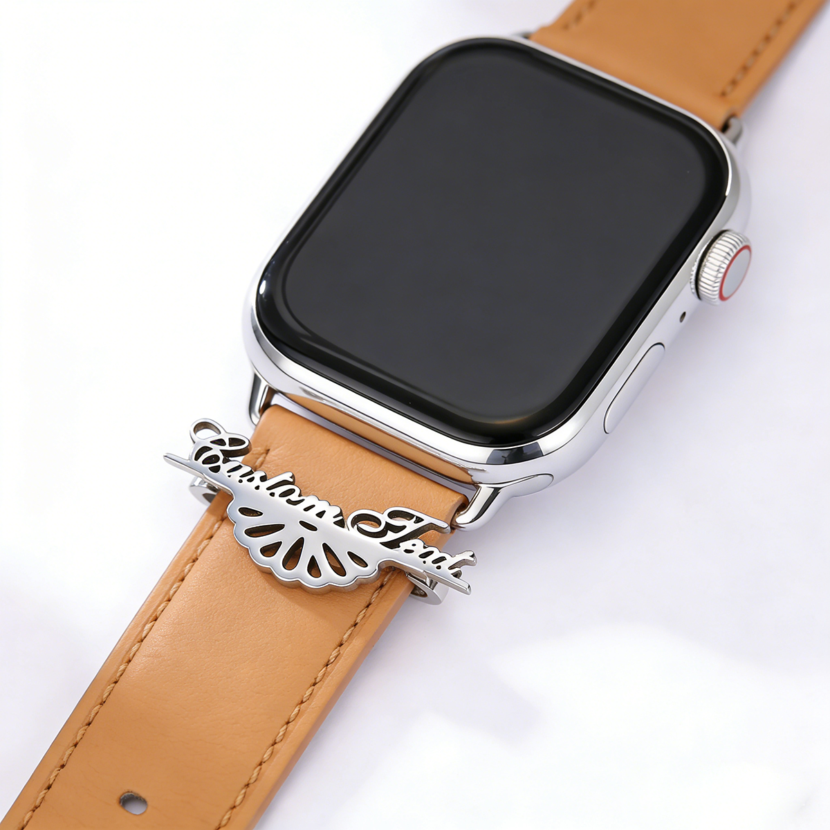Chandler Custom Name Fan-Shape - Smartwatch Straps & Accessories のレビューと価格
