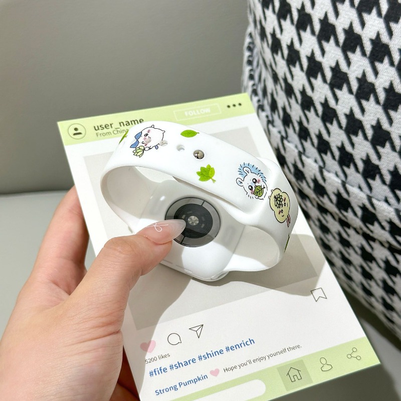 Hot Chiikawa Usagi Silicone Wa - Silicone Band Replacement のレビューと価格