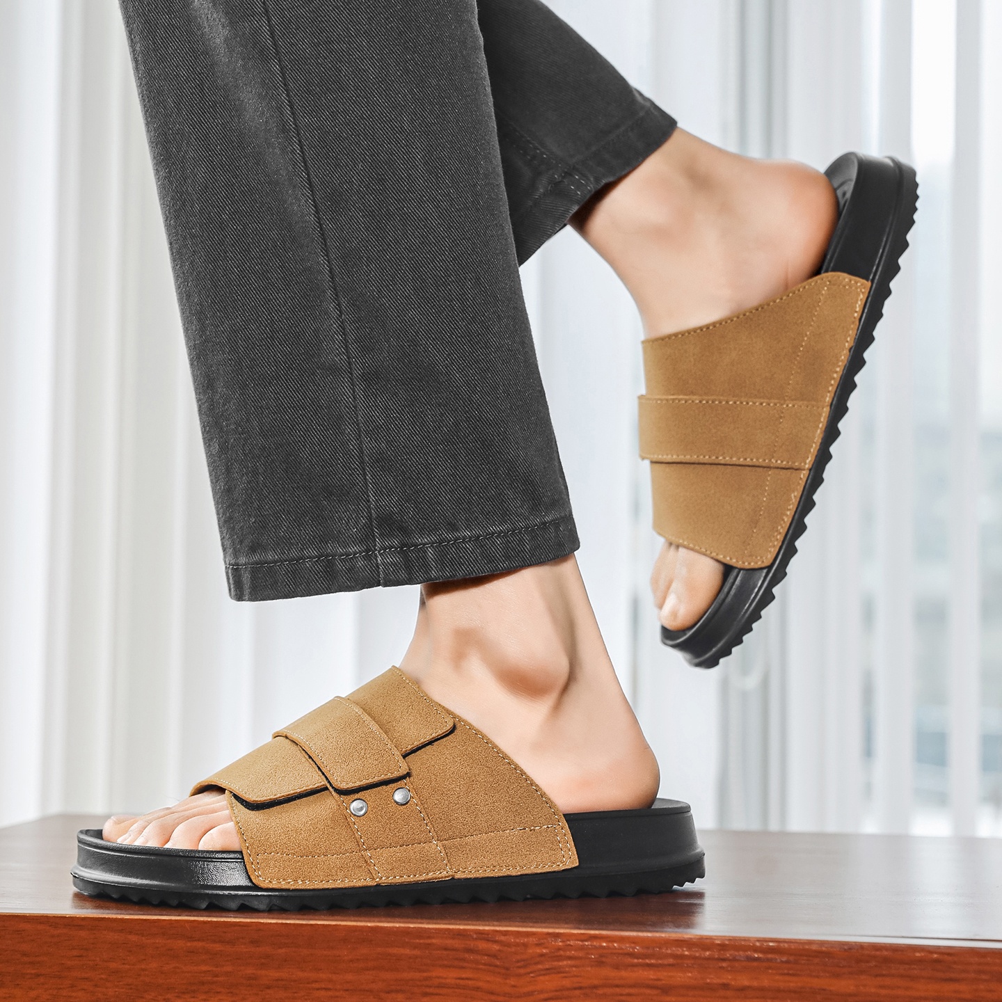 Hot Sale Classic Two Strap Cas - Leather Classic Strap のレビューと価格